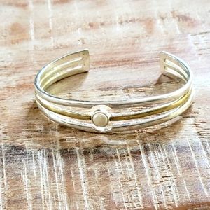 Vintage two toned lucky Brand bracelet with pearl